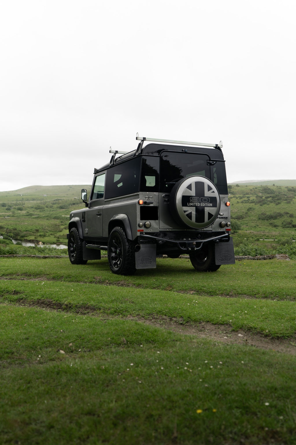 Defender rear three-quarter